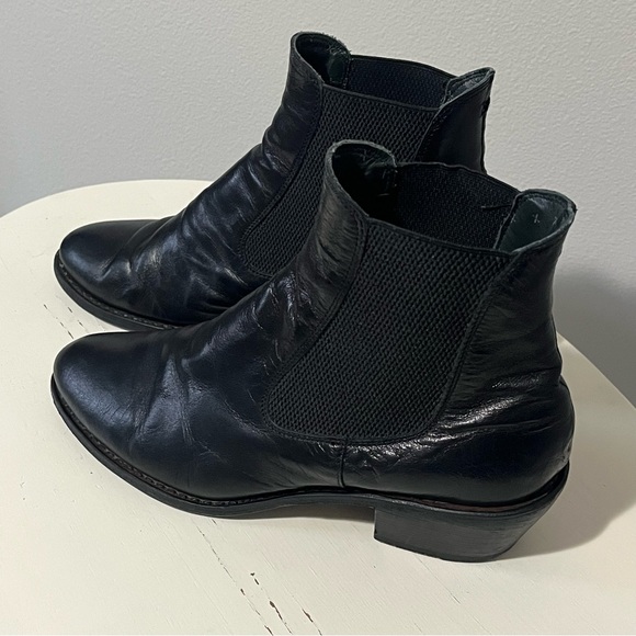 Fiorentini + Baker Chelsea Boot Size 40 9.5/10 Black Leather - Picture 3 of 10